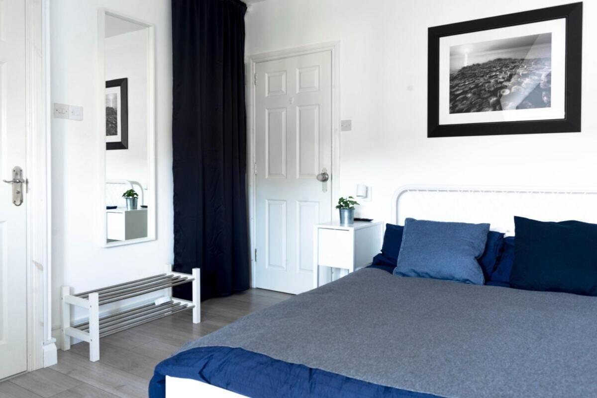 בלפסט Amica Guesthouse חדר תמונה